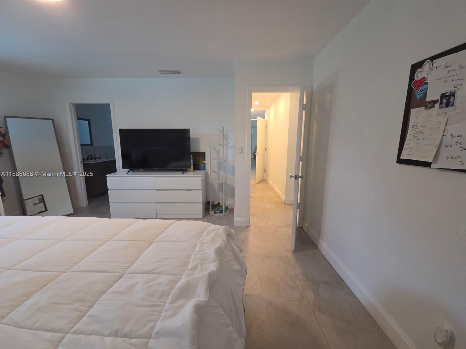 EVERGLADES SUGAR & LAND - Residential Lease