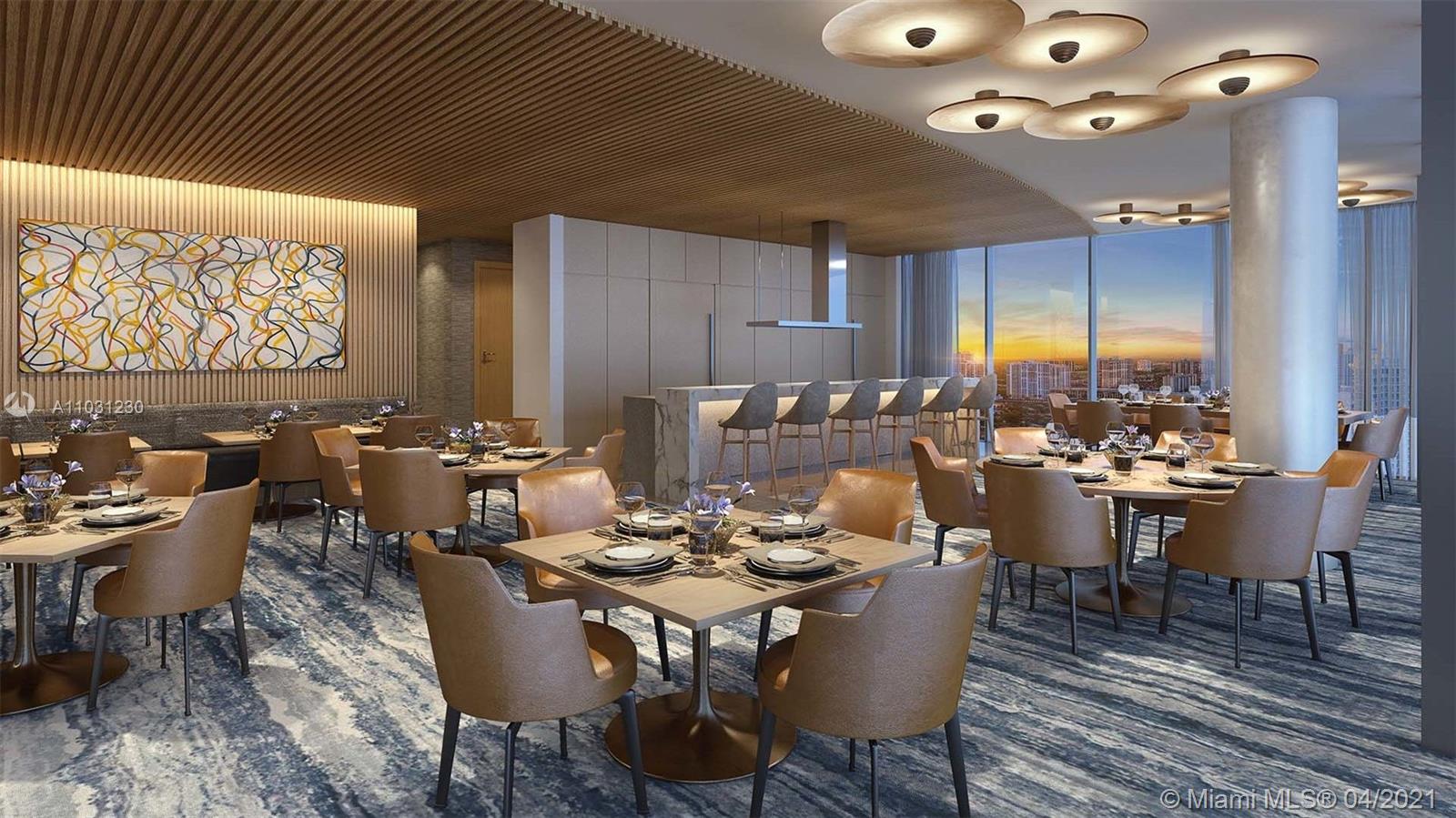 TURNBERRY OCEAN CLUB - Residential