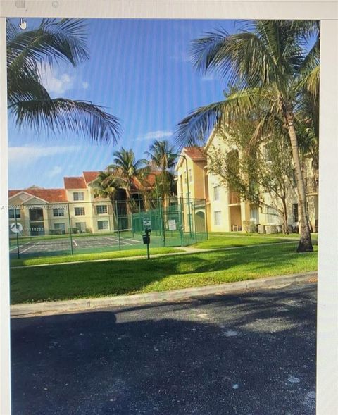 Condominium in West Palm Beach FL 4021 San Marino Blvd.jpg
