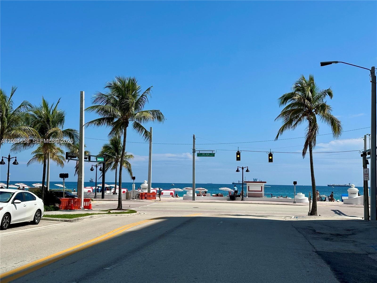 FORT LAUDERDALE RESIDENCE - Residential