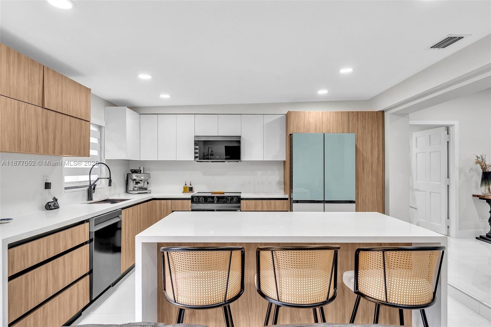 OVERBROOK SHORES - Residential