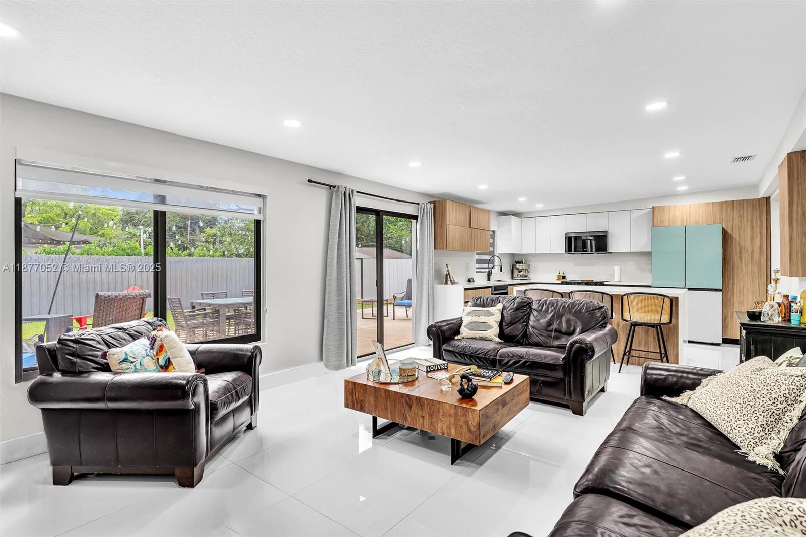 OVERBROOK SHORES - Residential