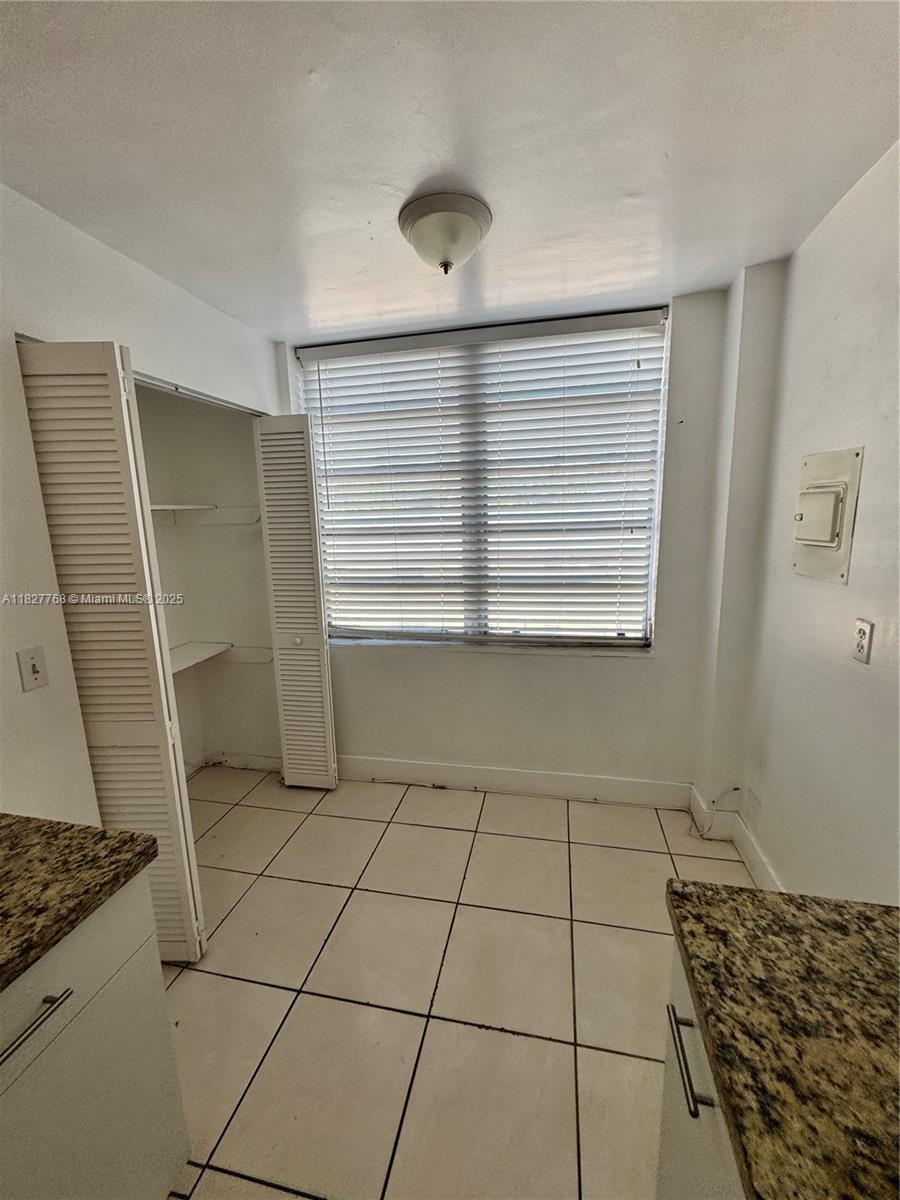 NORTHEAST PALMS CONDO - Residential