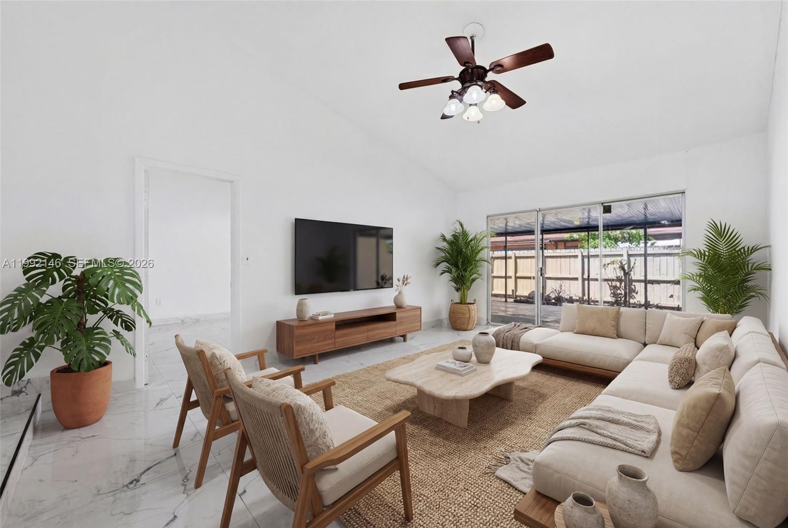 EVERGLADES SUGAR & LAND C - Residential Lease