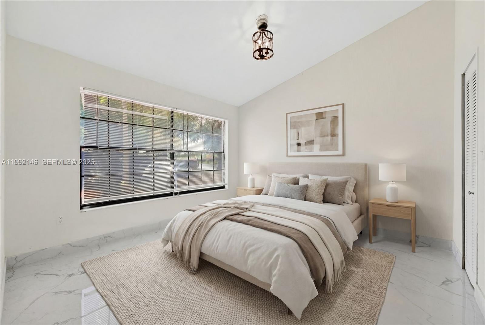 EVERGLADES SUGAR & LAND C - Residential Lease