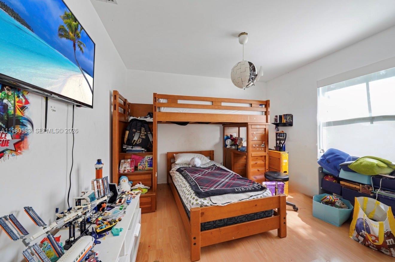 SECTOR 3 - PARCELS H I J - Residential Lease