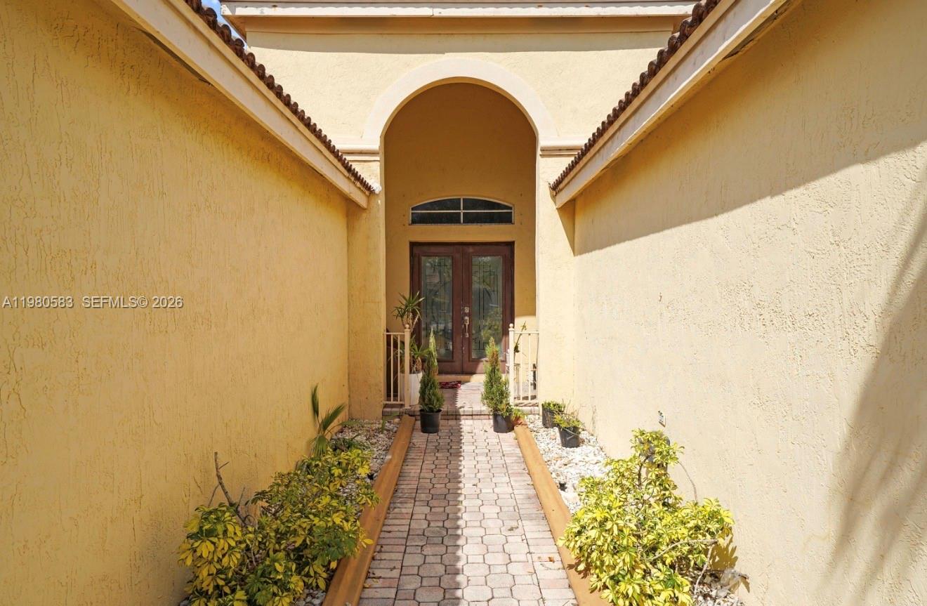 SECTOR 3 - PARCELS H I J - Residential Lease