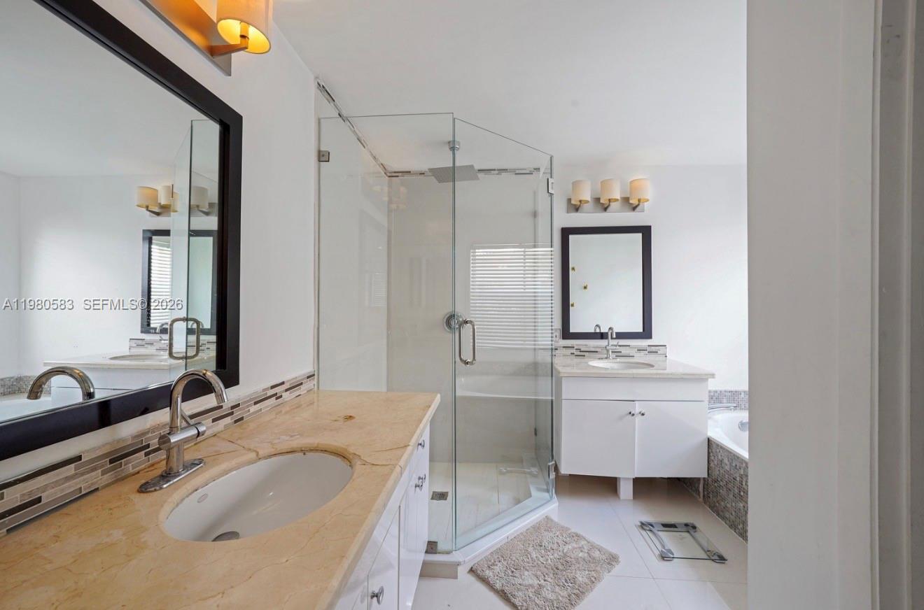 SECTOR 3 - PARCELS H I J - Residential Lease