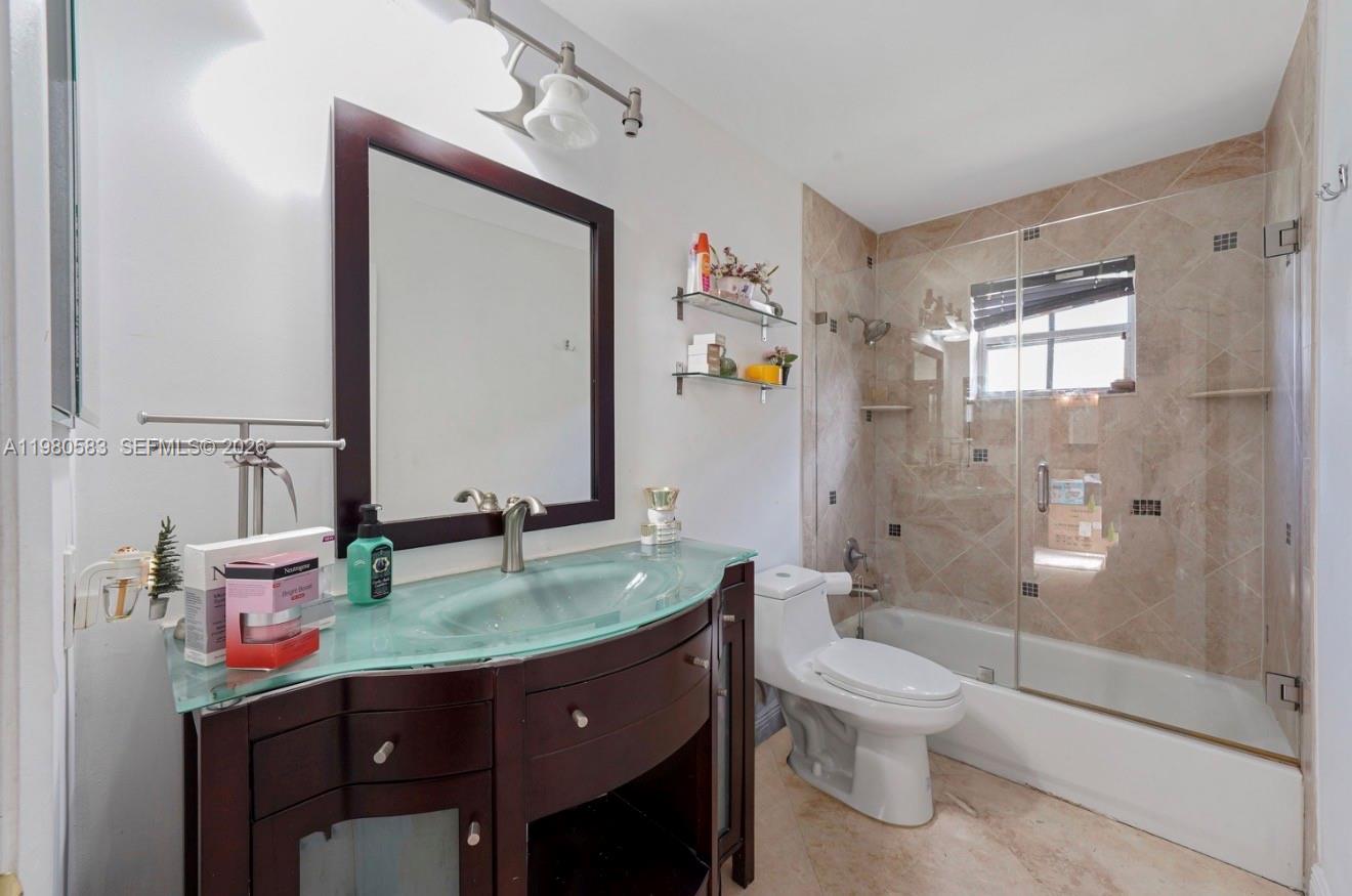 SECTOR 3 - PARCELS H I J - Residential Lease