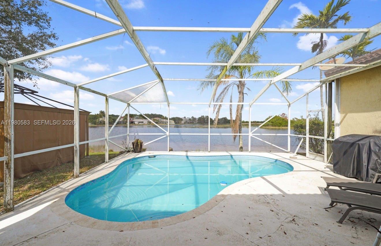 SECTOR 3 - PARCELS H I J - Residential Lease