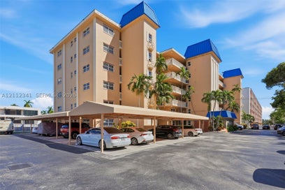 1617 SE 15th St 401 Fort Lauderdale FL 33316