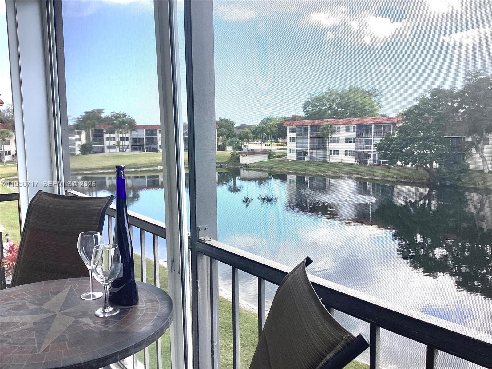 HOLLYBROOK GOLF - Residential