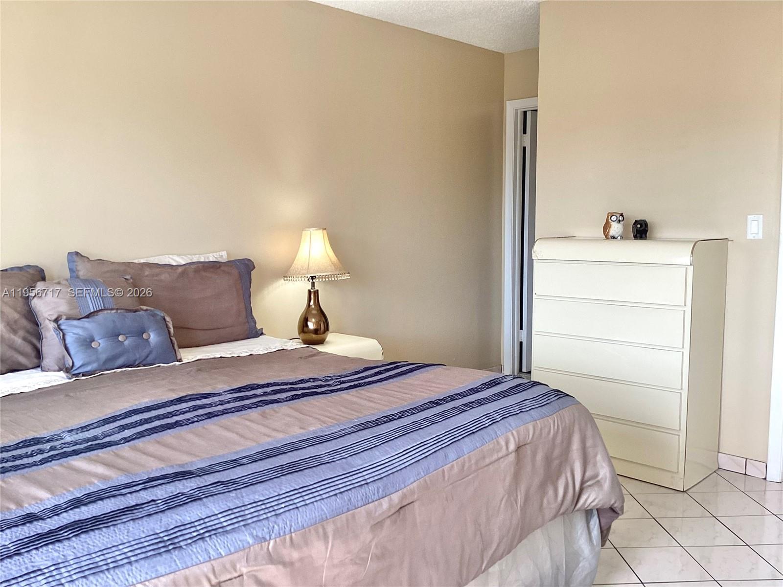 HOLLYBROOK GOLF - Residential