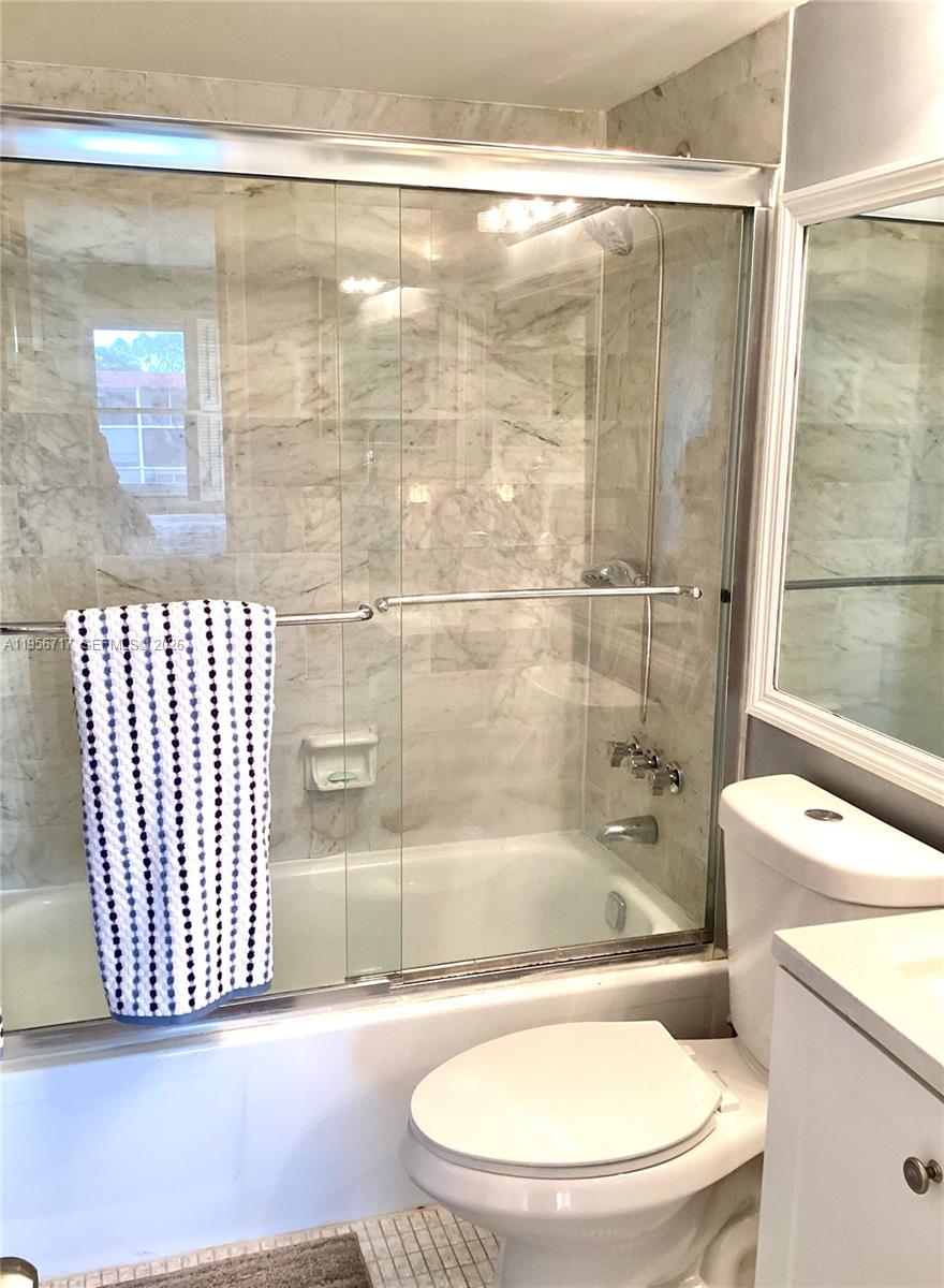 HOLLYBROOK GOLF - Residential