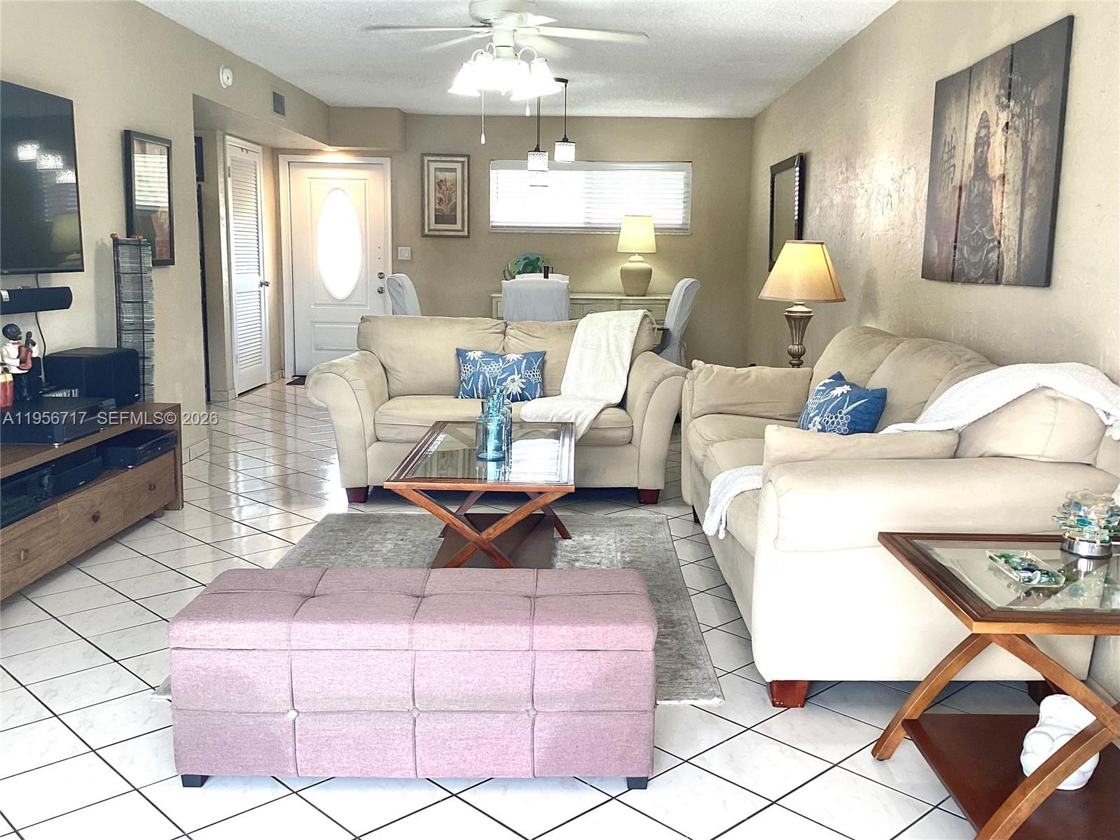 HOLLYBROOK GOLF - Residential