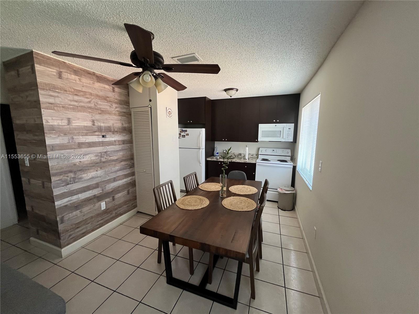 Very Nice second floor corner apartment close to Brickell and metro rail. New kitchen and bathroom and both apartments have walk in closets .Central AC & tile floors, impact windows and one assigned parking space (an additional parking space is available for a monthly parking fee)