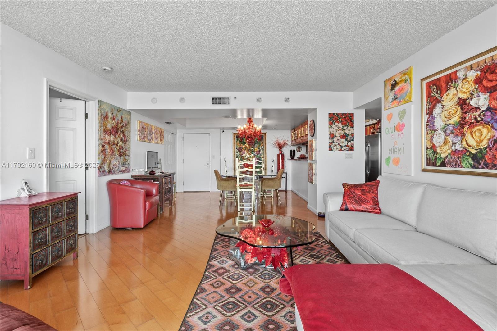 THE FLORIDIAN CONDO - Residential Lease