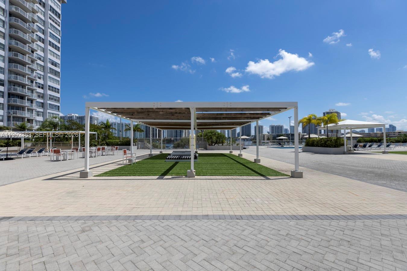 DEL PRADO MARINA - Residential