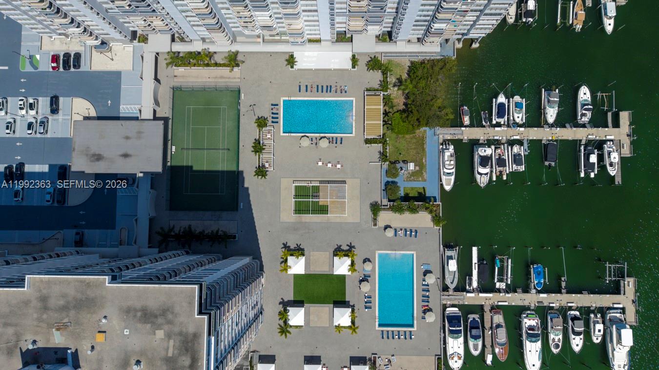 DEL PRADO MARINA - Residential