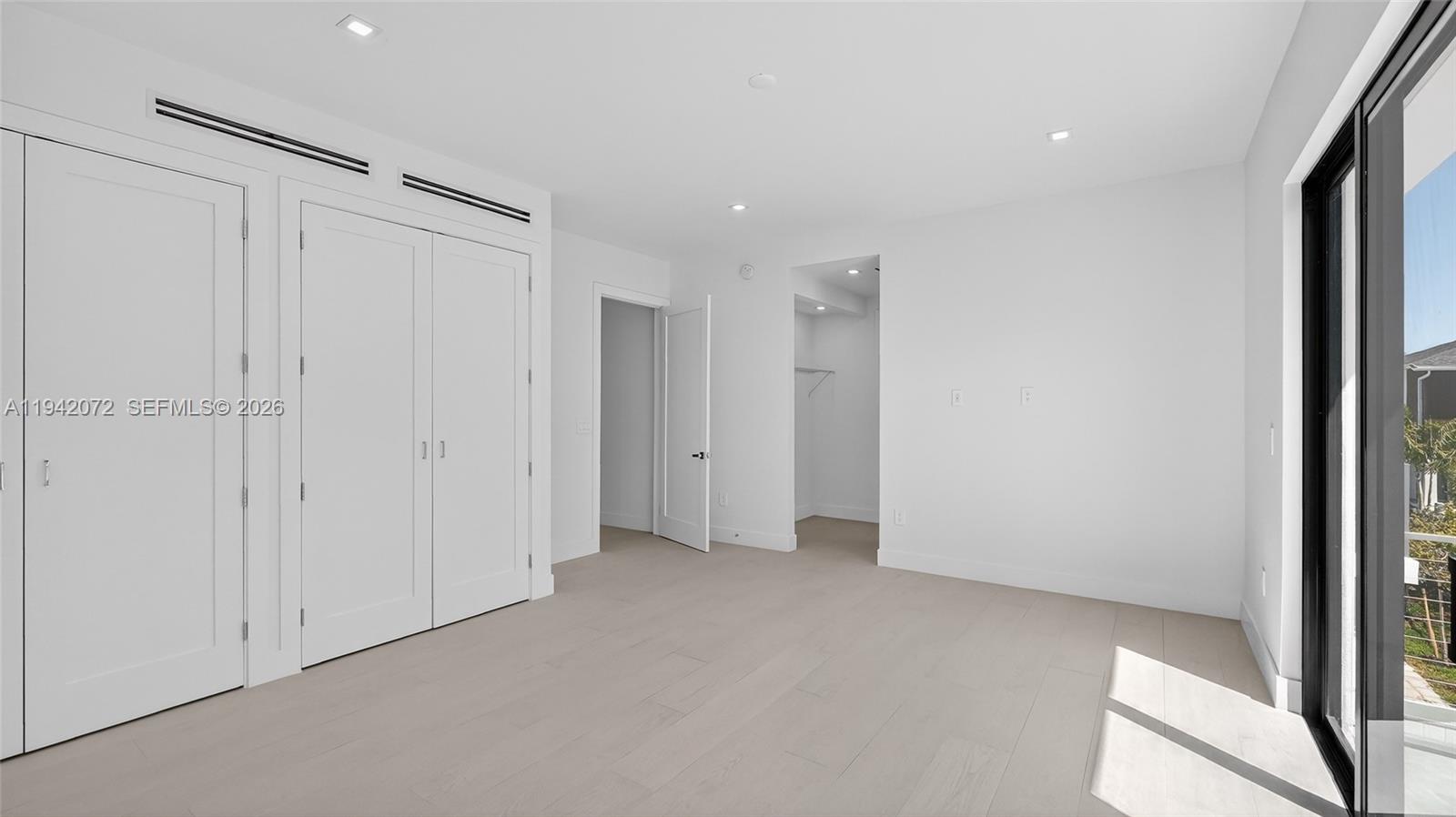 H20 DANIA BEACH - Residential