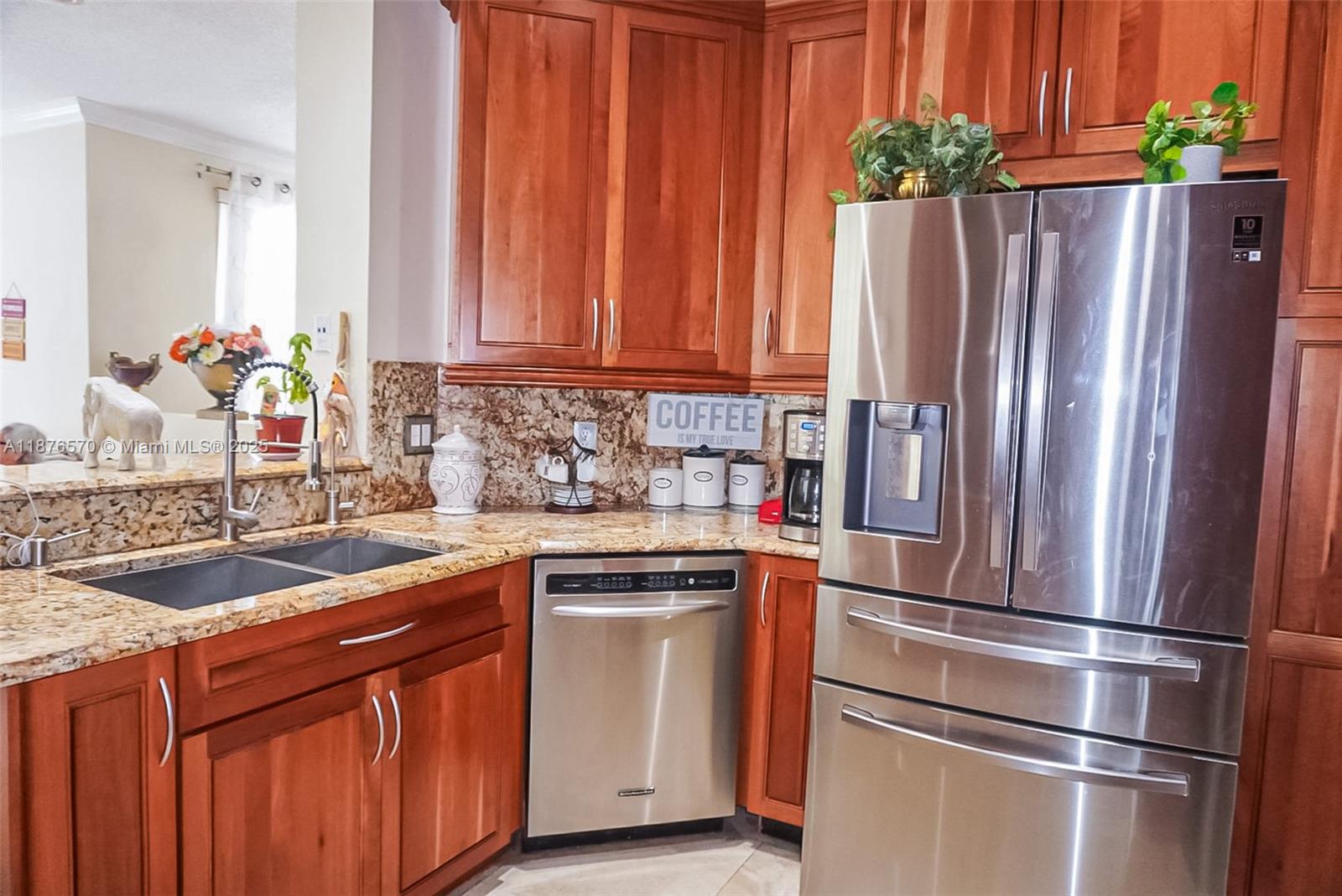 CHARLESTON SHORES - Residential