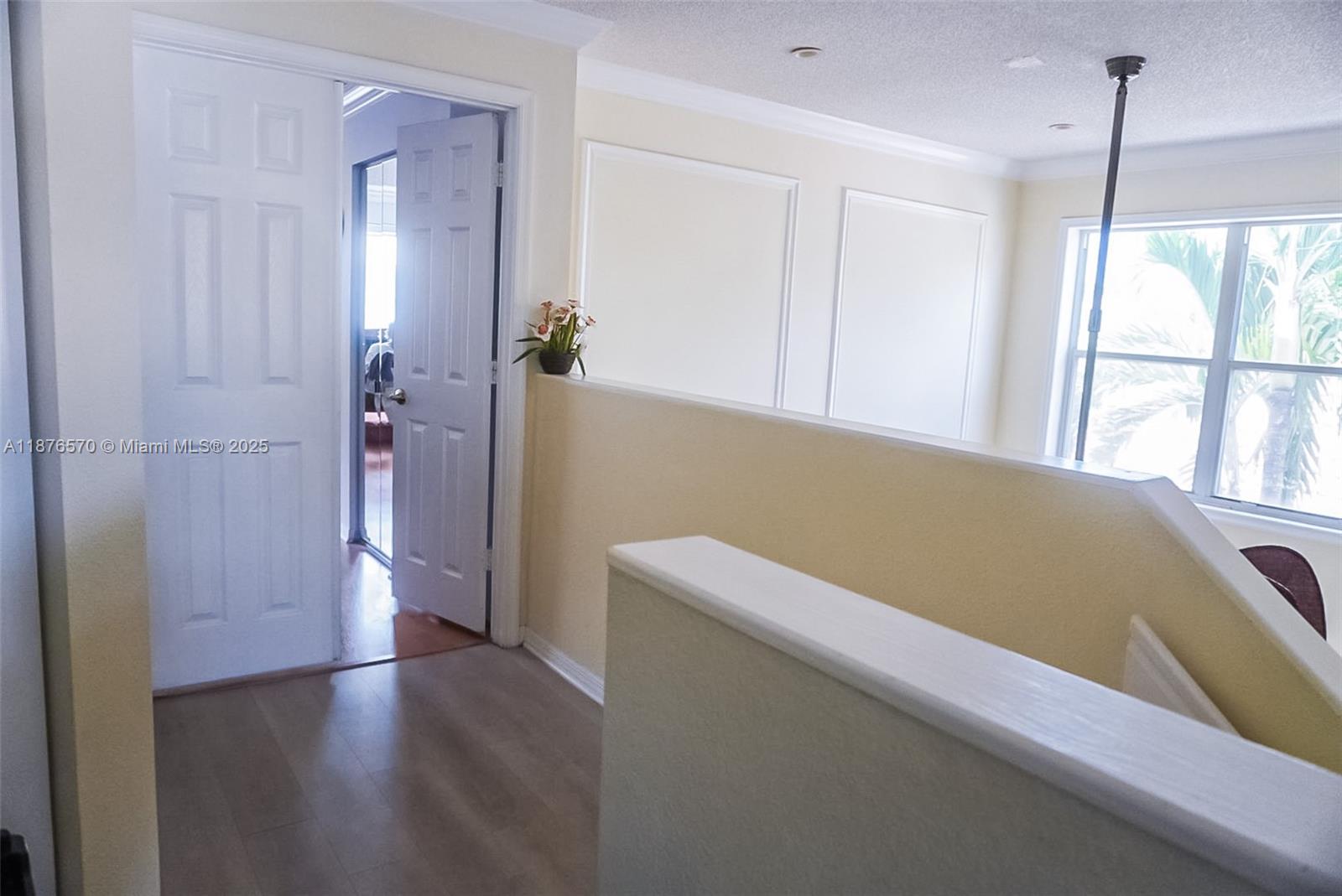 CHARLESTON SHORES - Residential