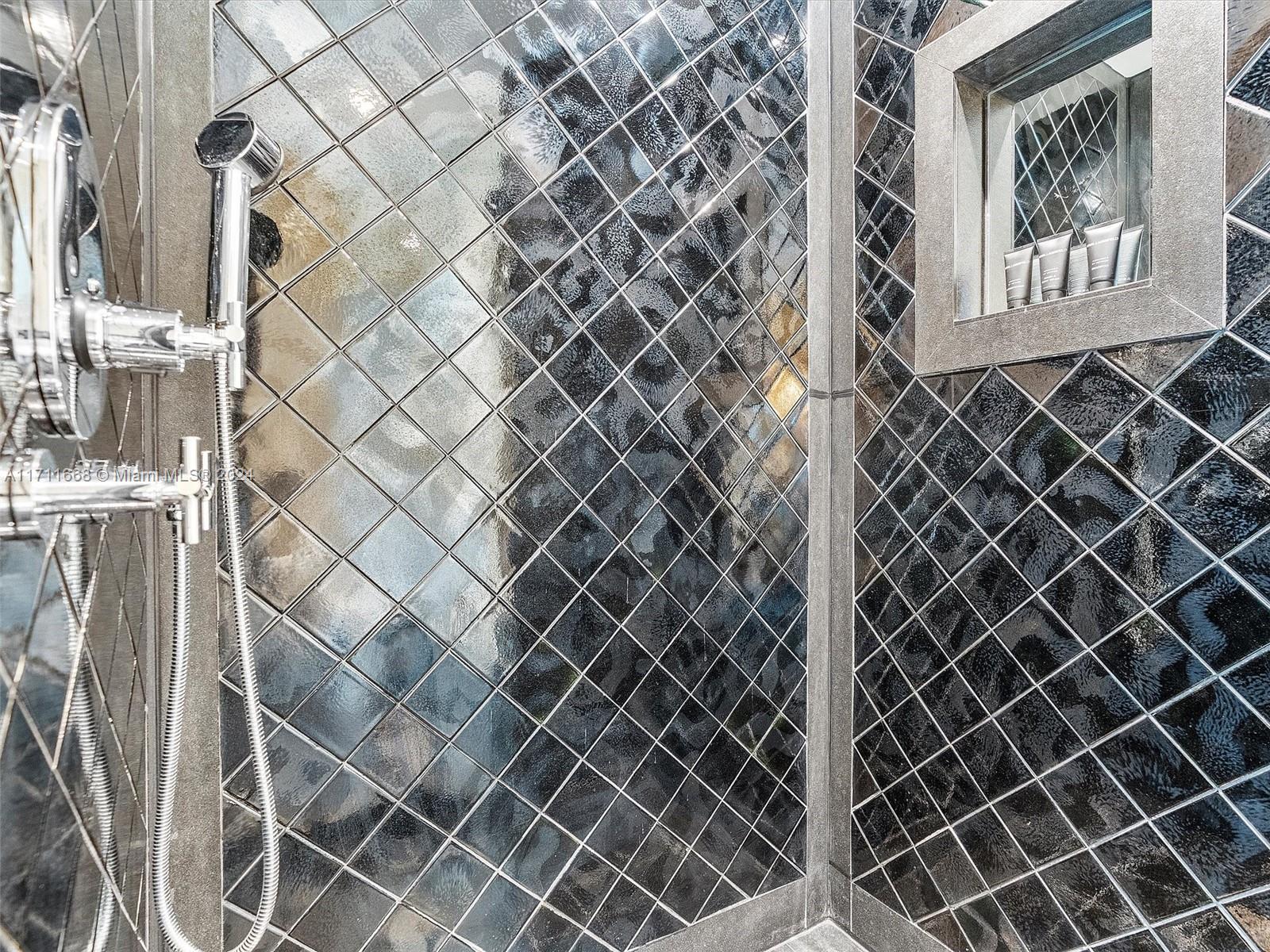 SETAI RESORT & RESIDENCES - Residential Lease