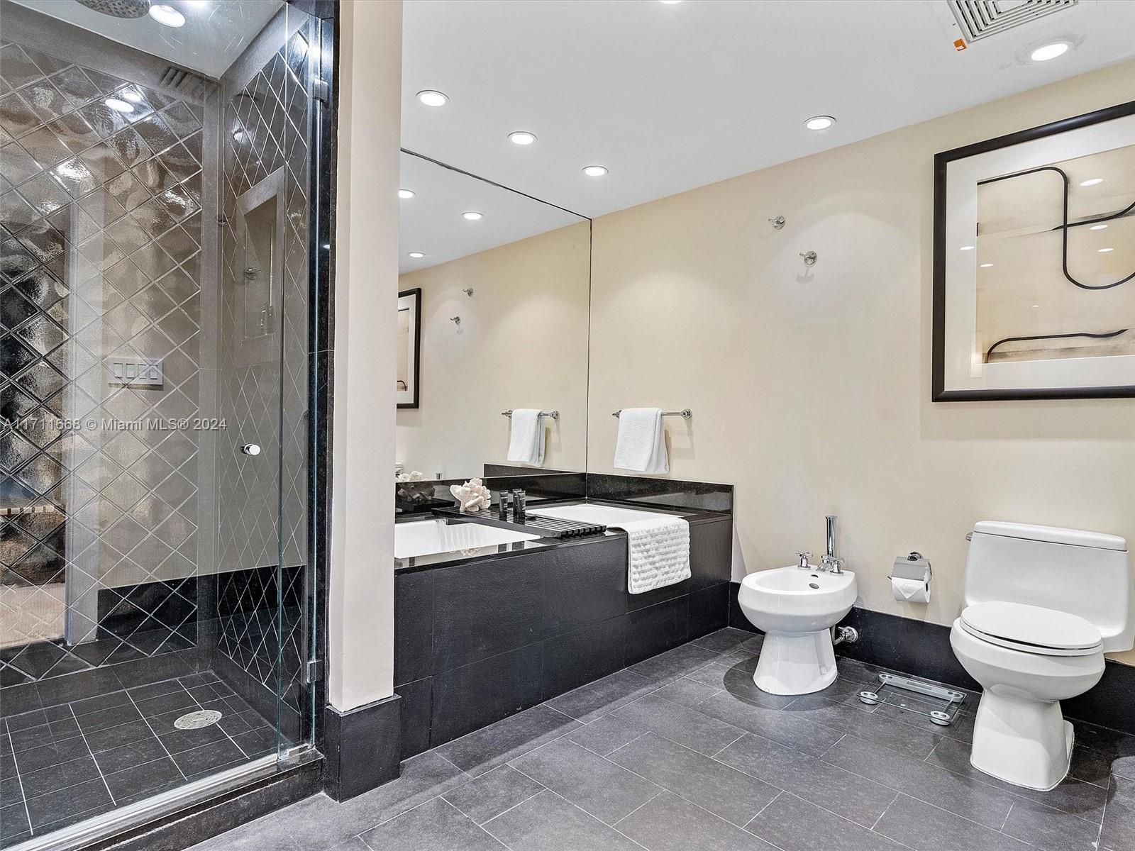 SETAI RESORT & RESIDENCES - Residential Lease