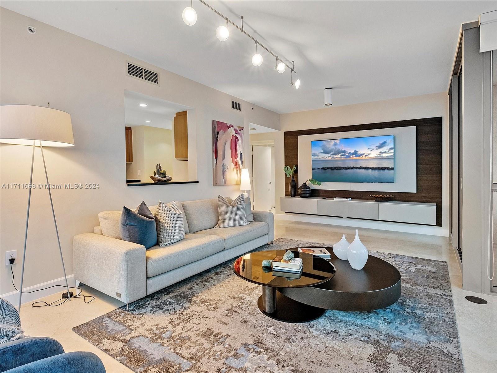 SETAI RESORT & RESIDENCES - Residential Lease