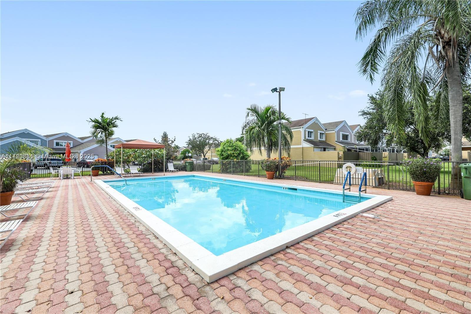 Flamingo Villas - Residential