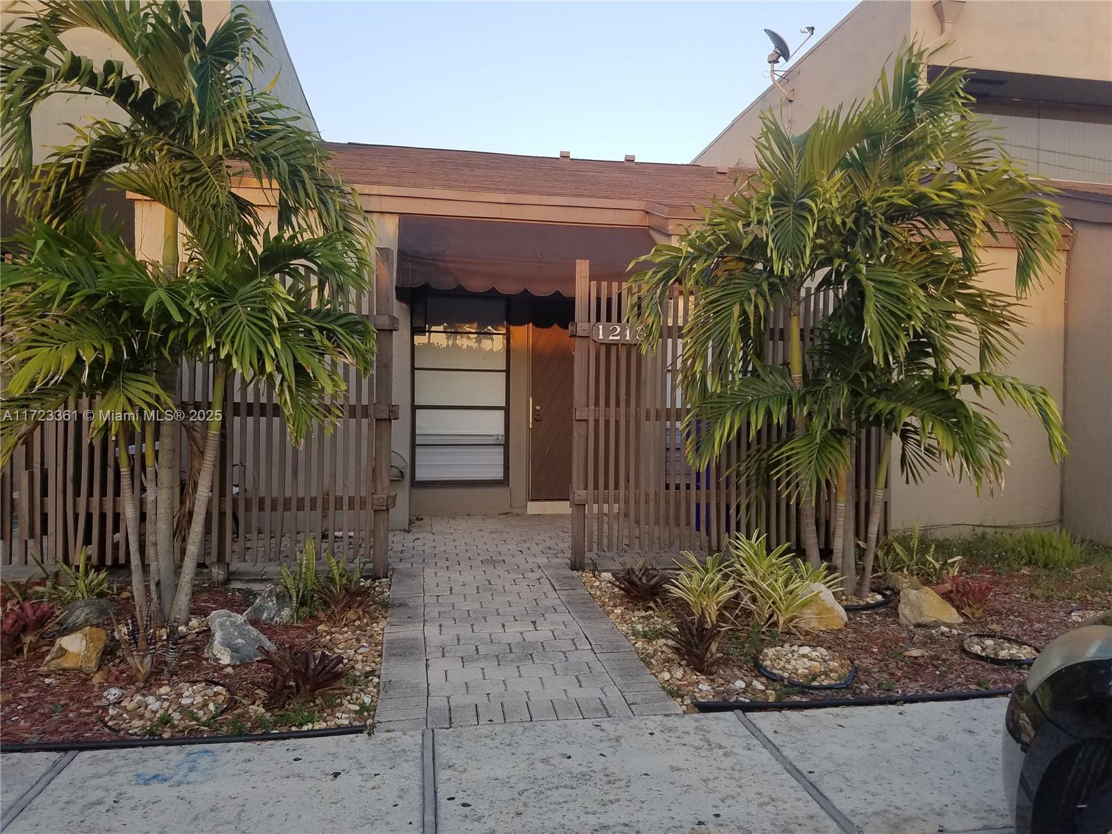 Flamingo Villas - Residential