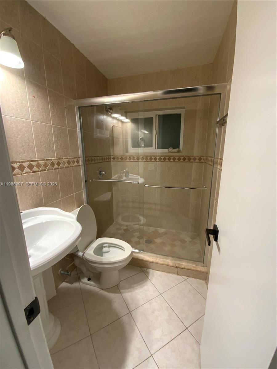 HOLIDAY CITY AT BOCA RATO - Residential Lease