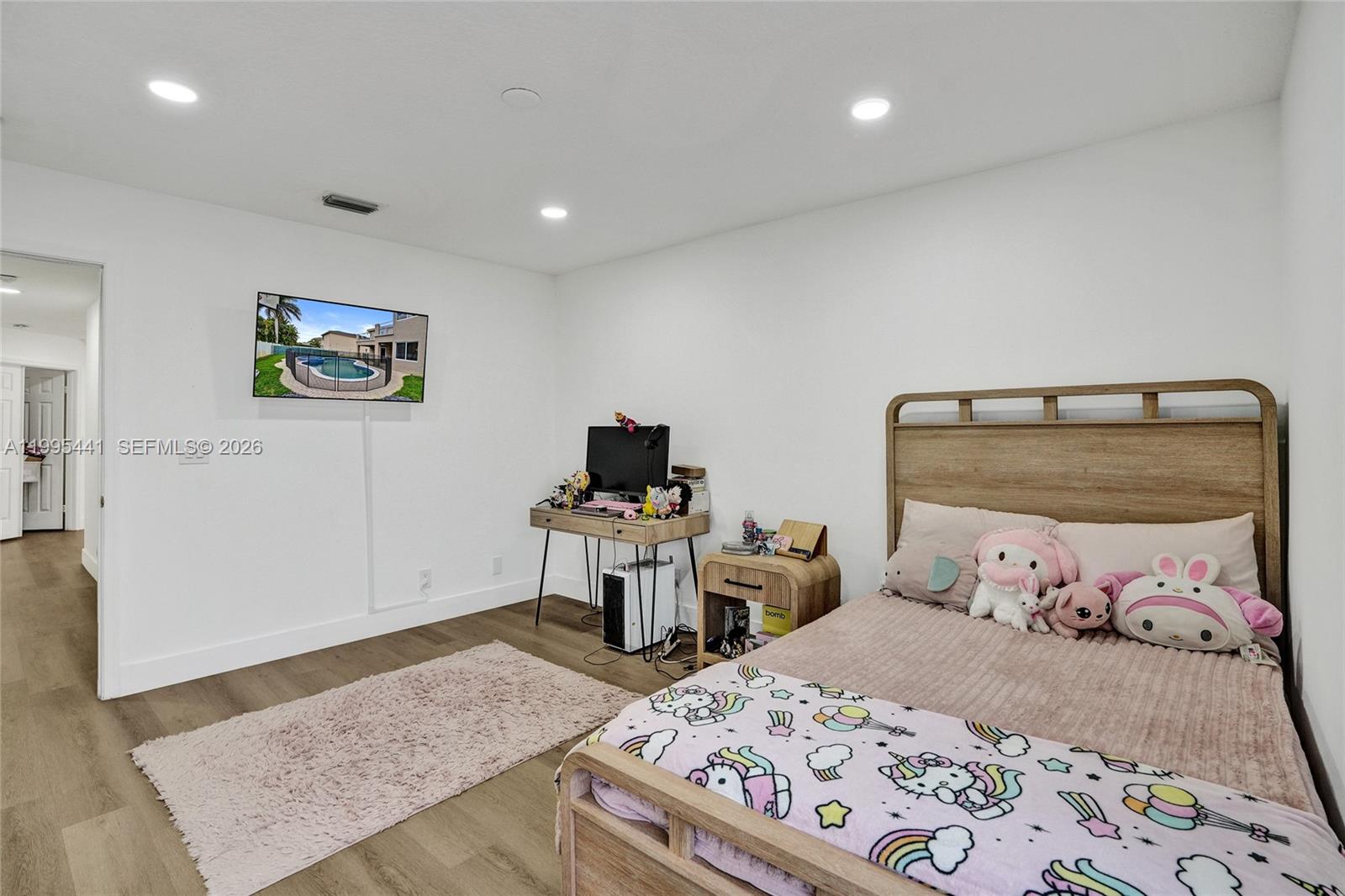 HARBORSIDE ESTATES - Residential