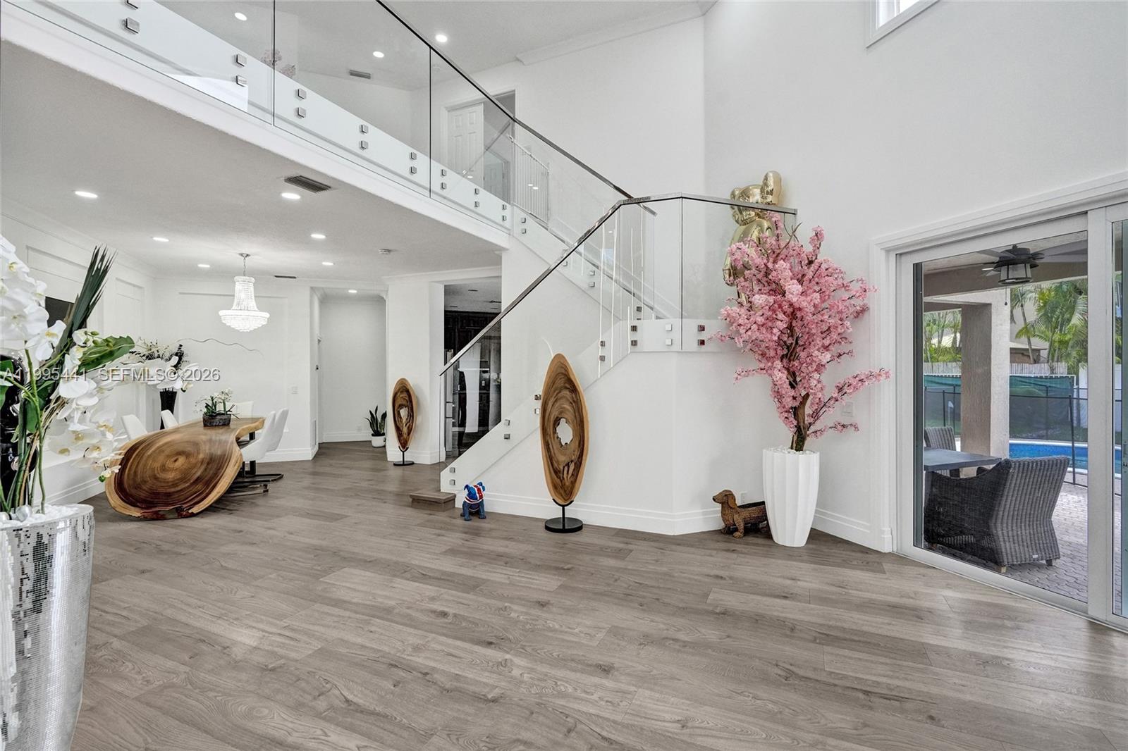 HARBORSIDE ESTATES - Residential