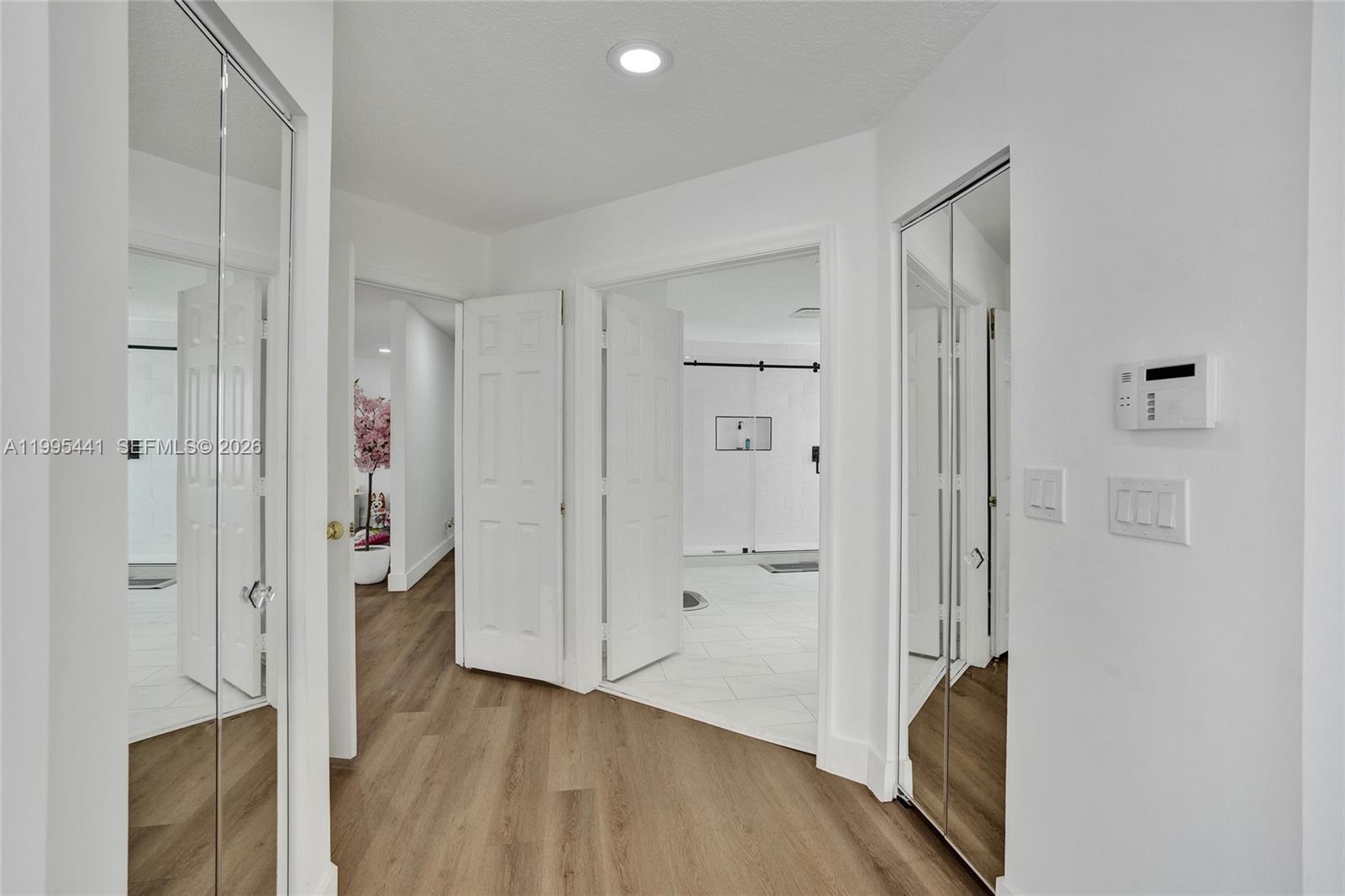 HARBORSIDE ESTATES - Residential