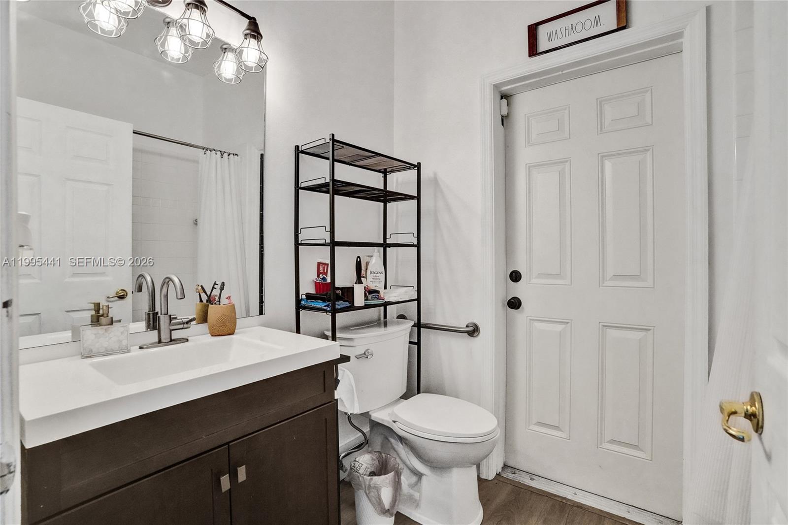 HARBORSIDE ESTATES - Residential