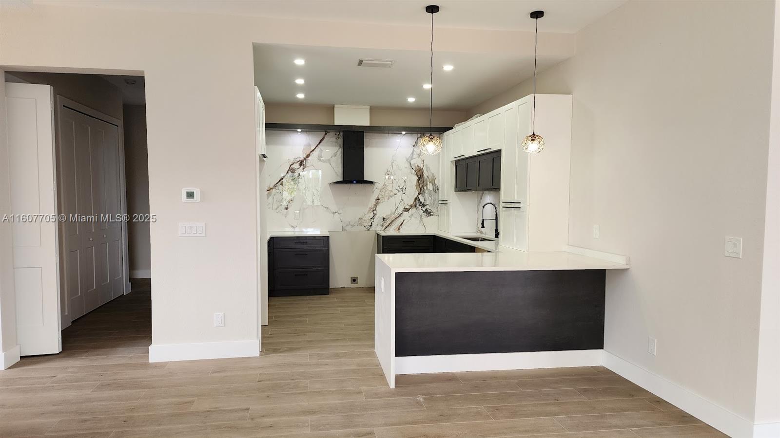 ROTONDA SANDS - Residential