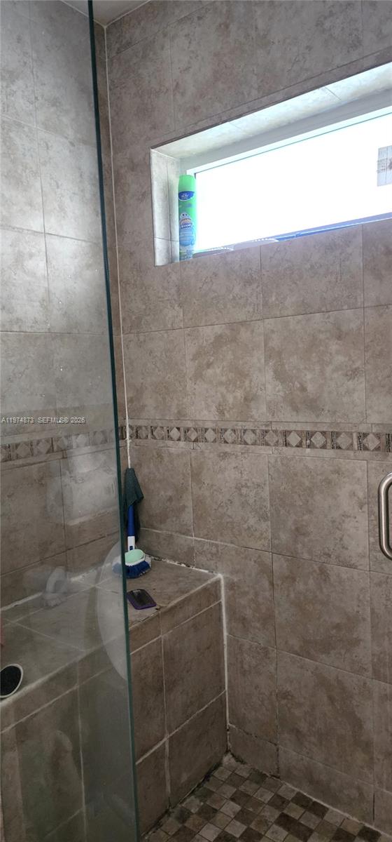 LAUDERDALE NORTH PARK SEC - Residential Lease