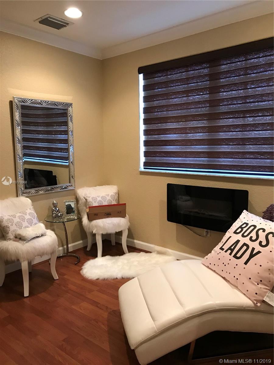 PONCE ESTATES SEC 1 - Residential