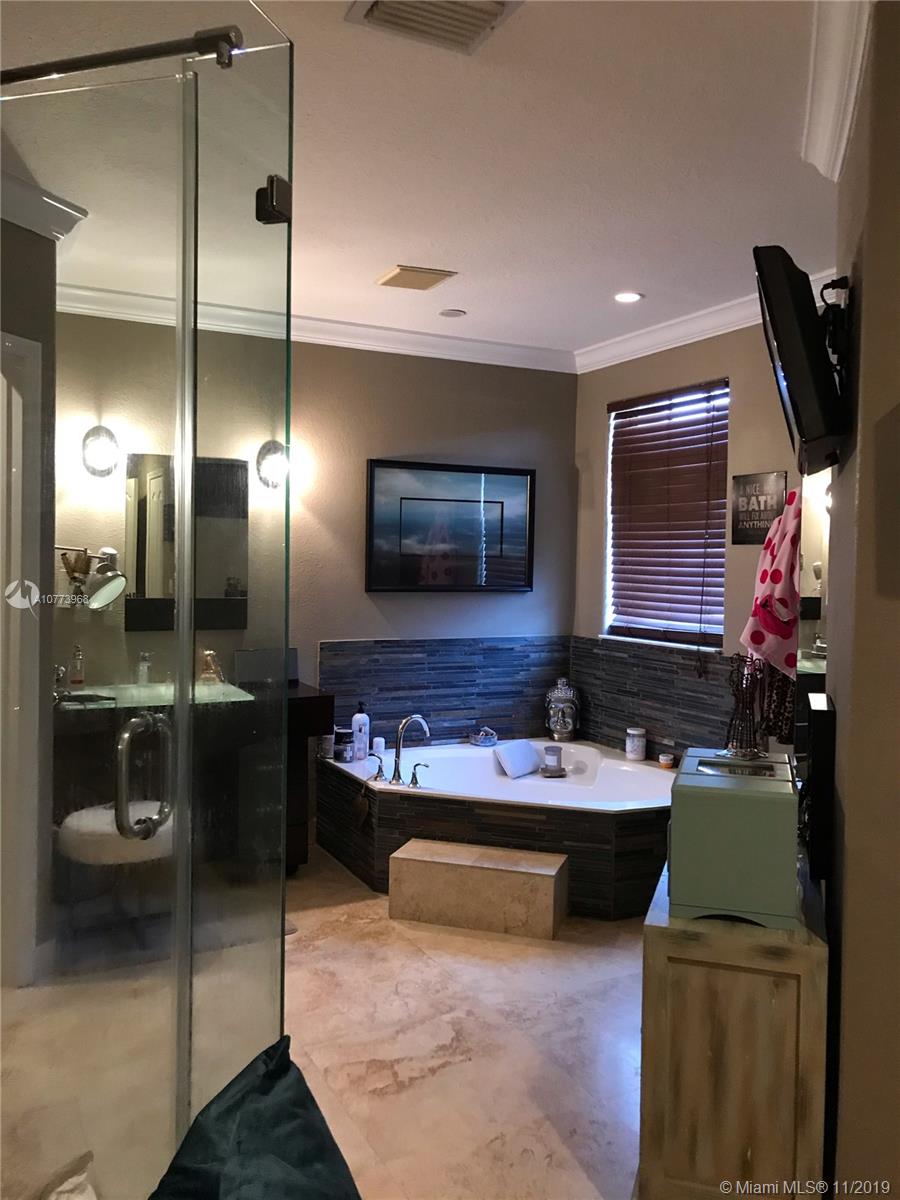 PONCE ESTATES SEC 1 - Residential