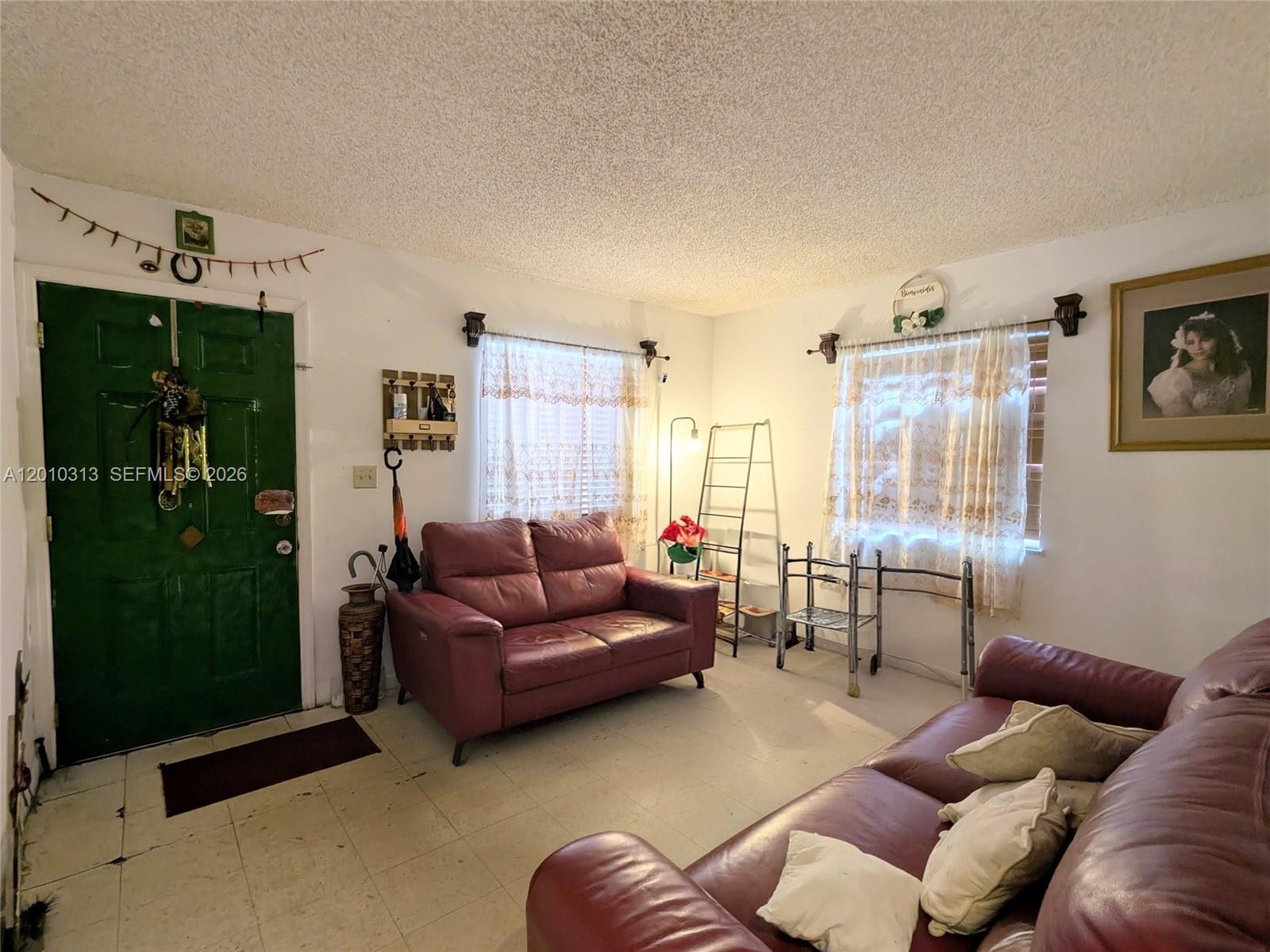VILLAS OF WESTLAND CONDO - Residential