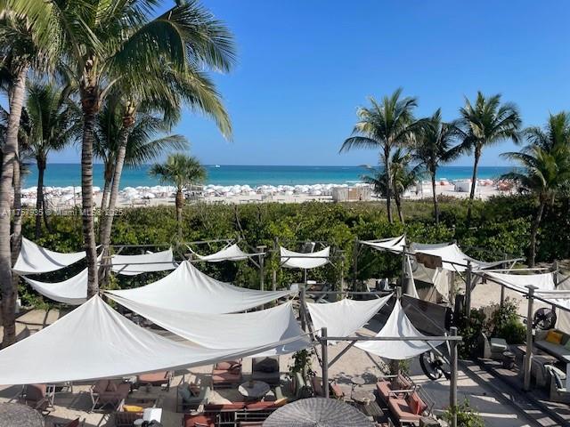 RONEY PALACE CONDO - Residential