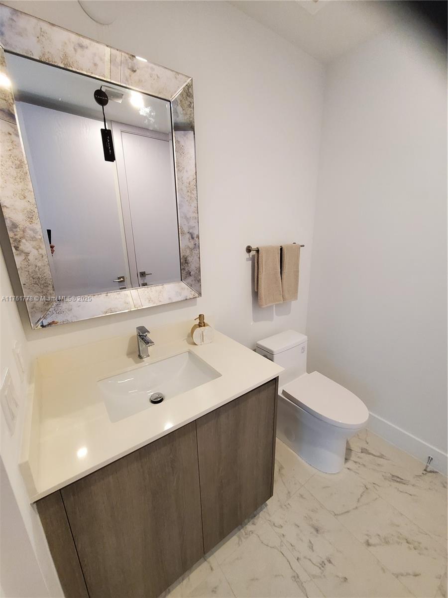 AURORA - Residential Lease