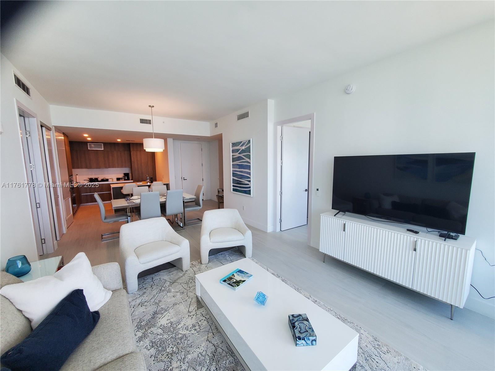 AURORA - Residential Lease