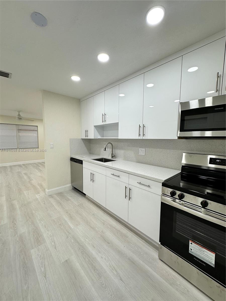108 NW 3rd Ave 1