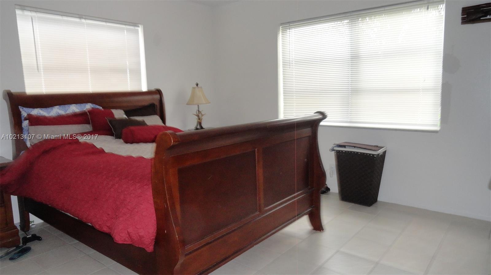 Mainlands Of Tamarac Lake - Residential