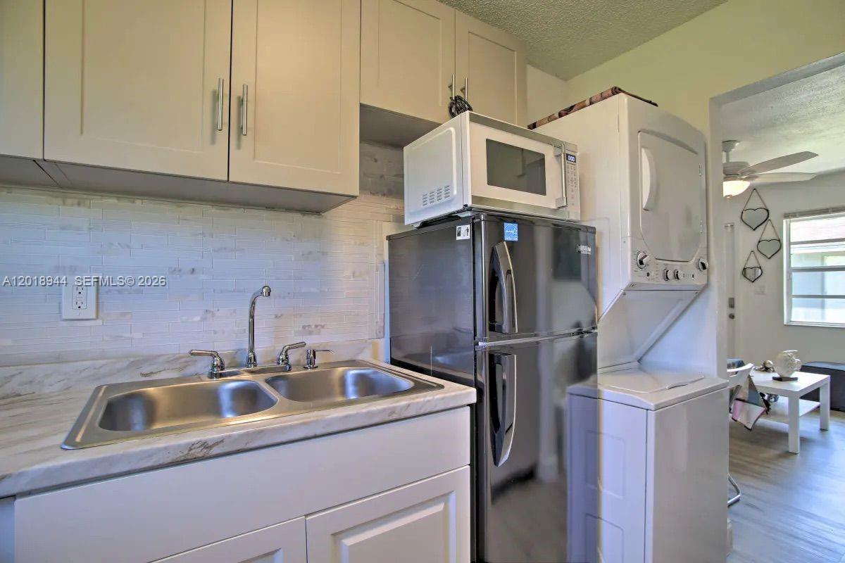 WASHINGTON PARK FOURTH AD - Residential Income