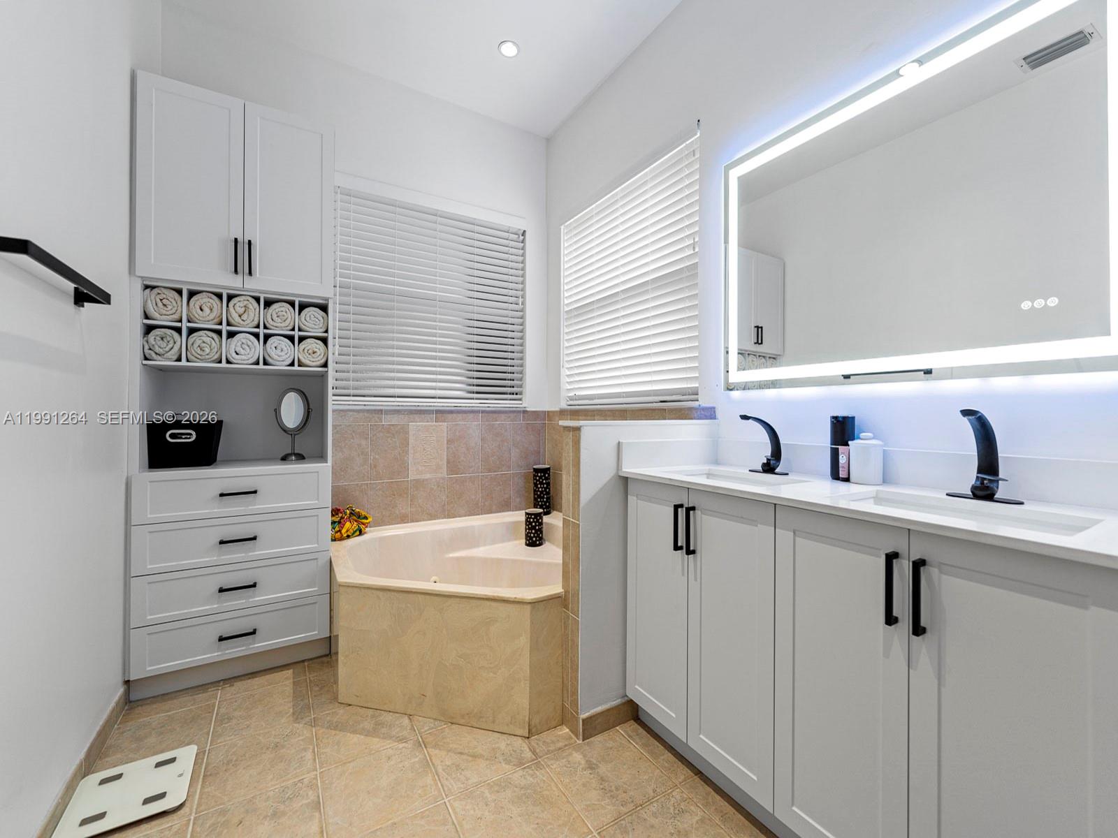 KEYS LANDING - Residential