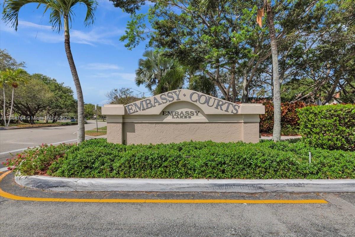 EMBASSY LAKES - Residential Lease