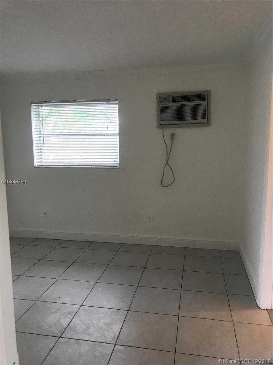 SALZEDO IN THE GABLES CON - Residential Lease